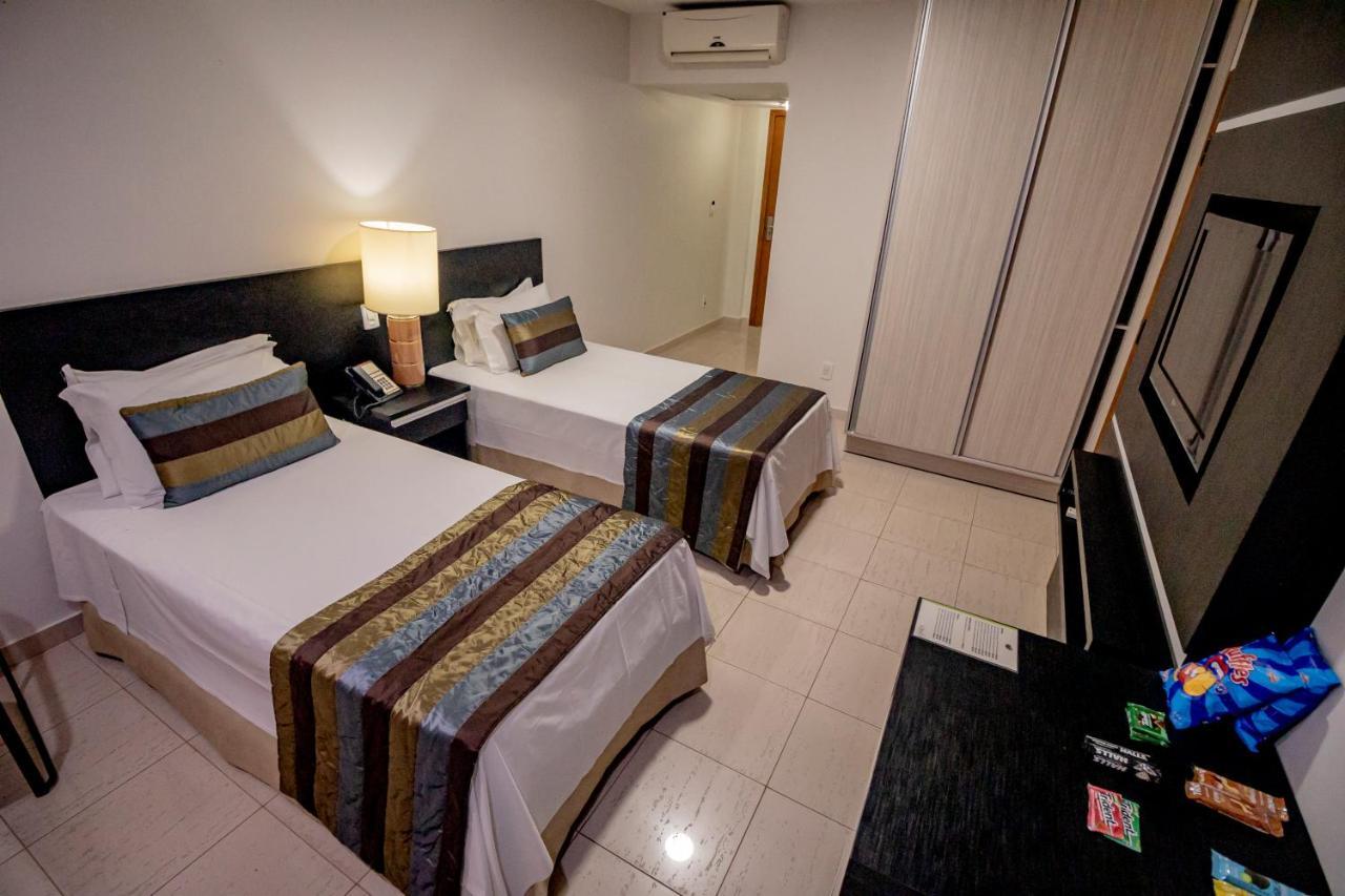 Like Ue Hotel Goiânia Dış mekan fotoğraf