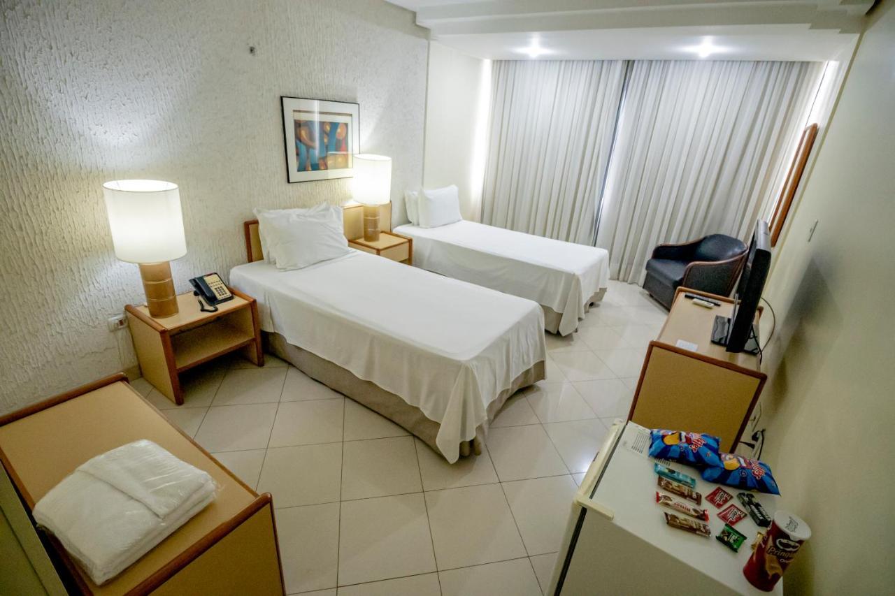 Like Ue Hotel Goiânia Dış mekan fotoğraf
